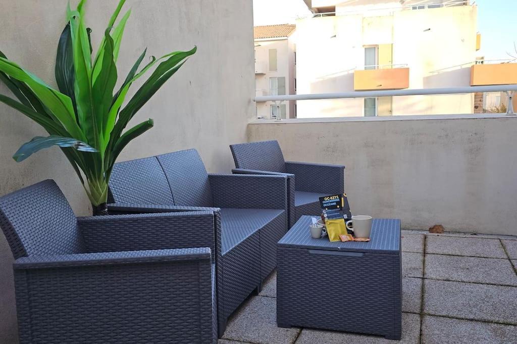 L'Orchidee, Proche De La Gare Avec Clim Et Terrasse Lägenhet Narbonne Exteriör bild